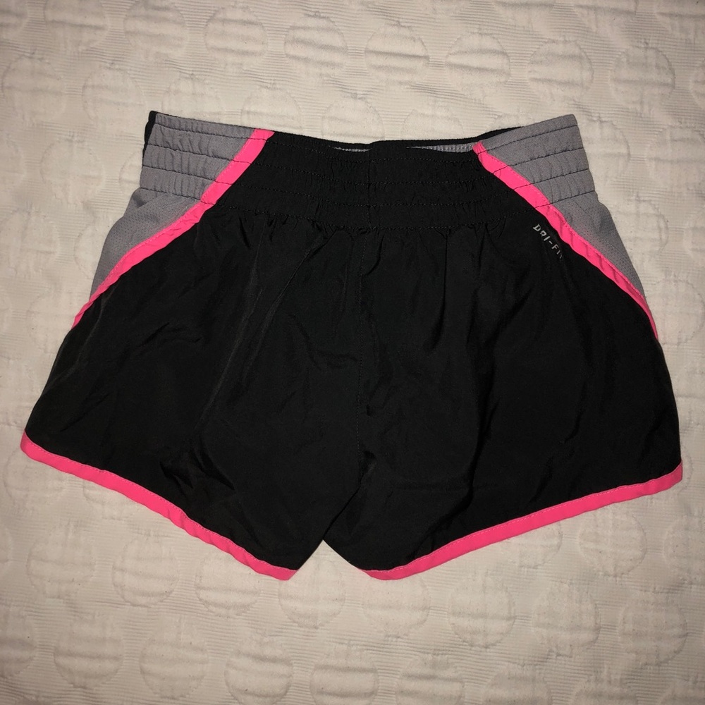 RUNNING SHORTS - Picture 2 of 3
